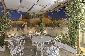 La Loggia dei Raynò