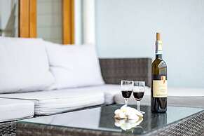 Sandy Beach Condo 17D