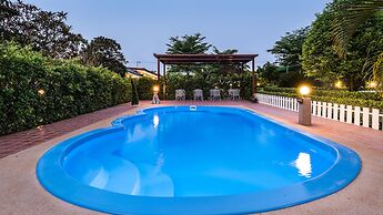 Rai Fahpratan Home and Garden