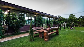 Rai Fahpratan Home and Garden