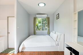 Rai Fahpratan Home and Garden