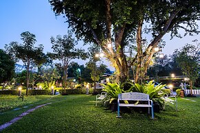 Rai Fahpratan Home and Garden