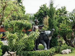 Rai Fahpratan Home and Garden