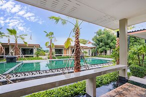 Tontan Resort Cha-Am