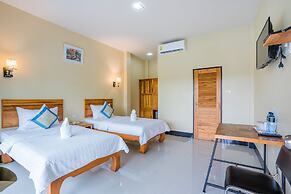 Tontan Resort Cha-Am