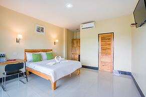 Tontan Resort Cha-Am