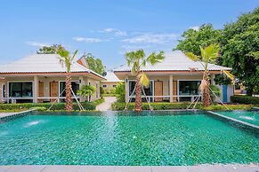 Tontan Resort Cha-Am