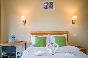 Tontan Resort Cha-Am