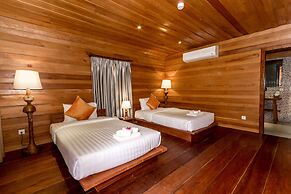 Angkor Heart Village