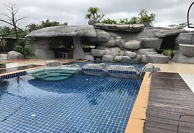 Khaolak Mountain View