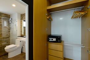 SiRi Ratchada Bangkok