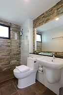 SiRi Ratchada Bangkok