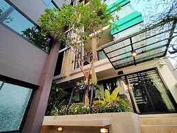 SiRi Ratchada Bangkok