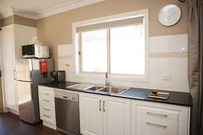 Bell's Cottage Collective