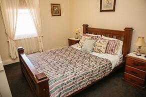 Bell's Cottage Collective