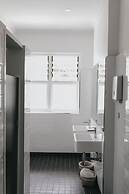 General Roberts Hotel