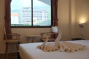 myPatong Social Hostel