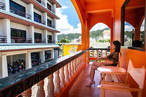 myPatong Social Hostel