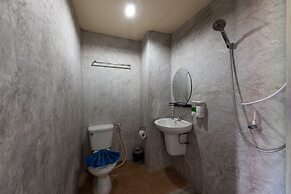 myPatong Social Hostel