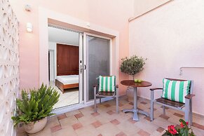 Eliza Hotel by Panel Hospitality