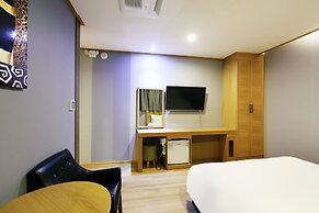 Paju Golden Hill