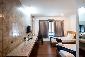 Tamsabai Hotel