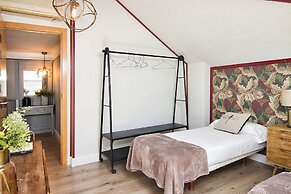 Chezmoihomes Duplex Cathedral