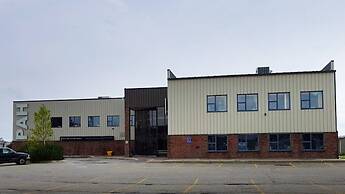 Companion Hotel Motel