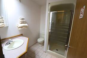 Companion Hotel Motel