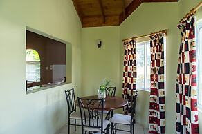 Pipers Cove - Runaway Bay