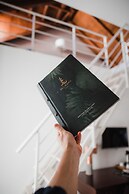 Legado Alcázar Hotel