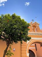 Legado Alcázar Hotel