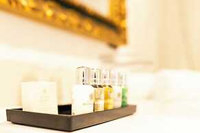 Legado Alcázar Hotel