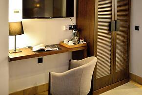 Legado Alcázar Hotel