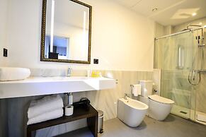 Legado Alcázar Hotel