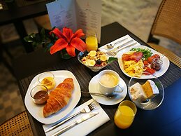 Legado Alcázar Hotel