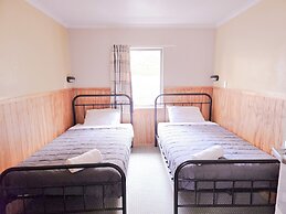 Waitomo Village Chalets Home of Kiwipaka