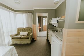 Waitomo Village Chalets Home of Kiwipaka