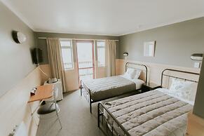 Waitomo Village Chalets Home of Kiwipaka