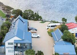 Collingwood Park Motel