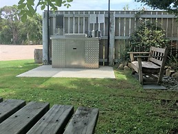 Collingwood Park Motel