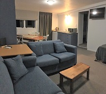 Collingwood Park Motel