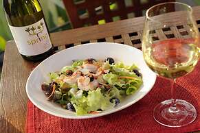 GRANMONTE Wine Cottage