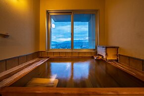 onsen hotel Omoto