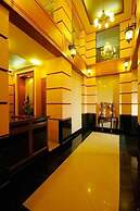 Violet Tower at Khaosan Palace