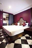 Violet Tower at Khaosan Palace