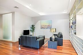 Sanctuary Apartments - Collins St CBD