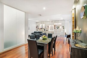 Sanctuary Apartments - Collins St CBD
