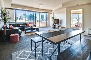 Southbank Tower Apartments
