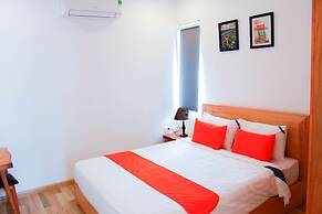 Cavilla Hotel & Apartment